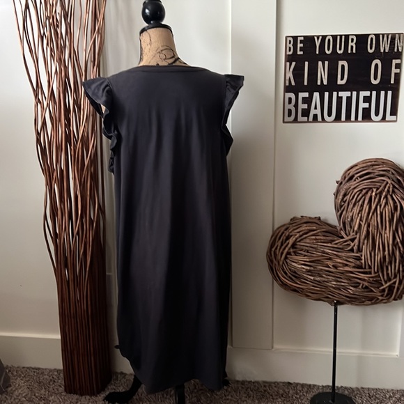 Universal Thread Gray Ruffled Sleeve Tee Shirt Dress W/Tied Hem - Picture 4 of 8